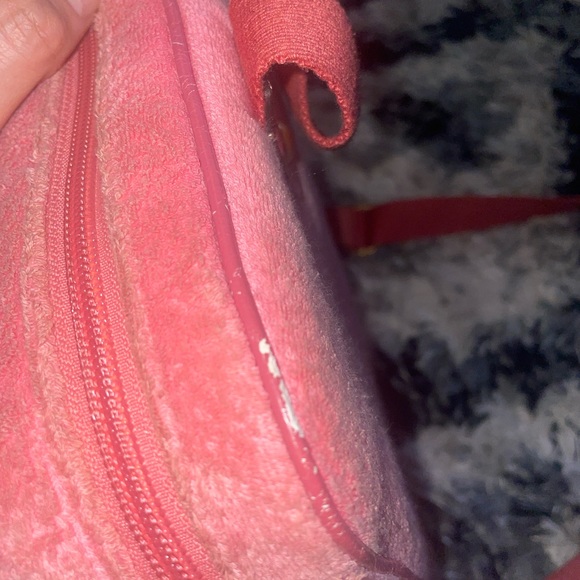 Y2K Juicy Couture laptop crossbody with zip pockets: so cute!!! - Picture 4 of 7